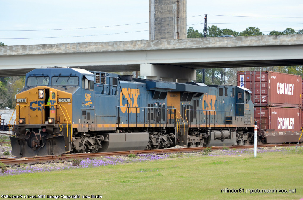 CSX 586